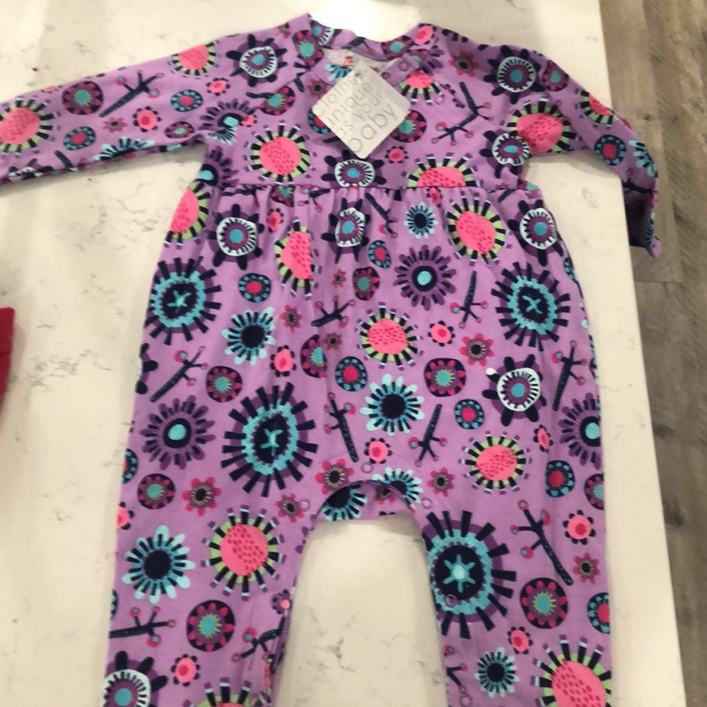 Zutano 12 mth Romper. NWT